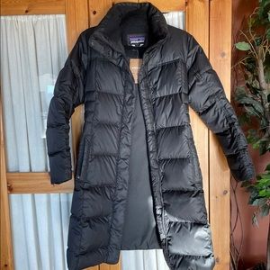 Patagonia Down With It Parka XS